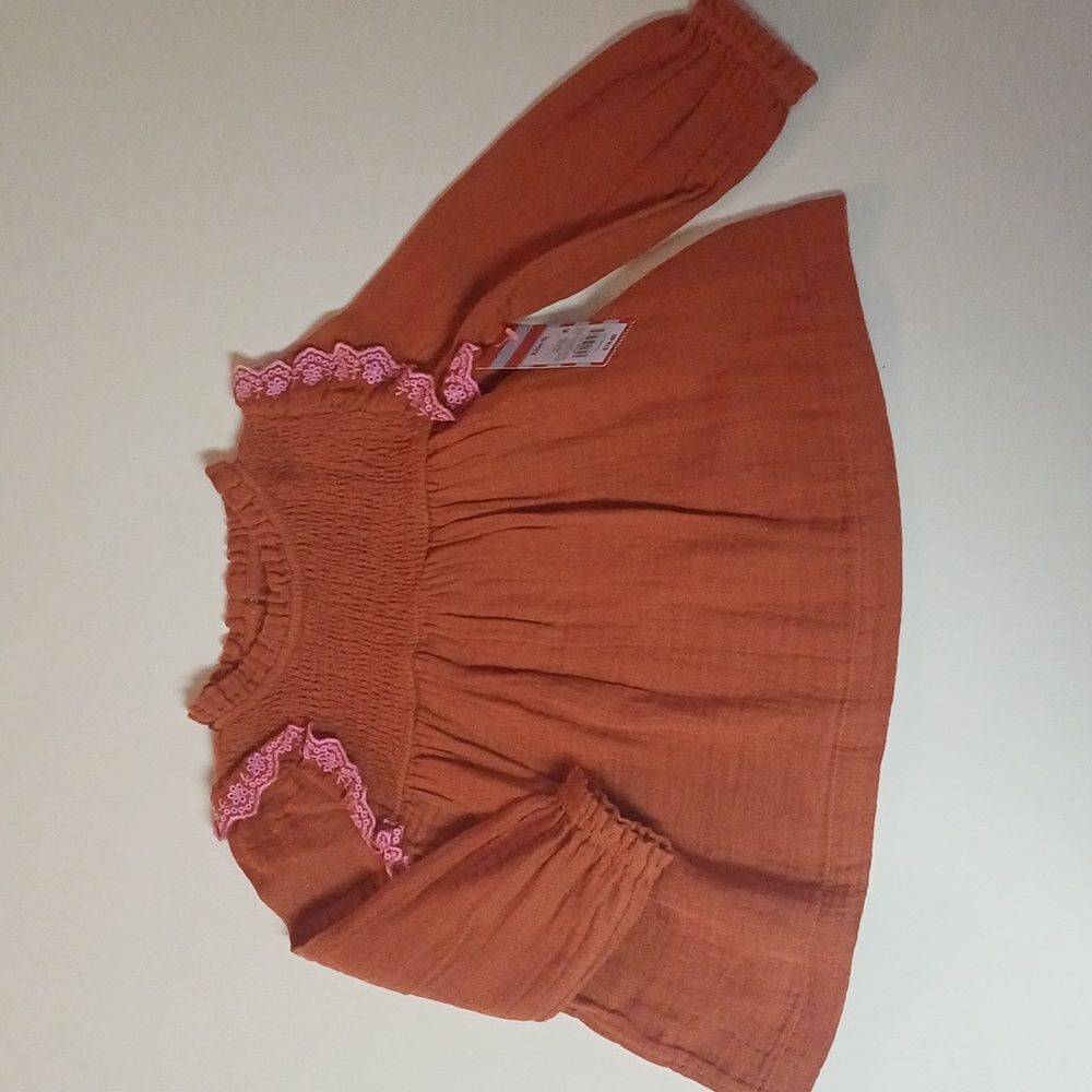 Girls  xs 4/5 NWT top